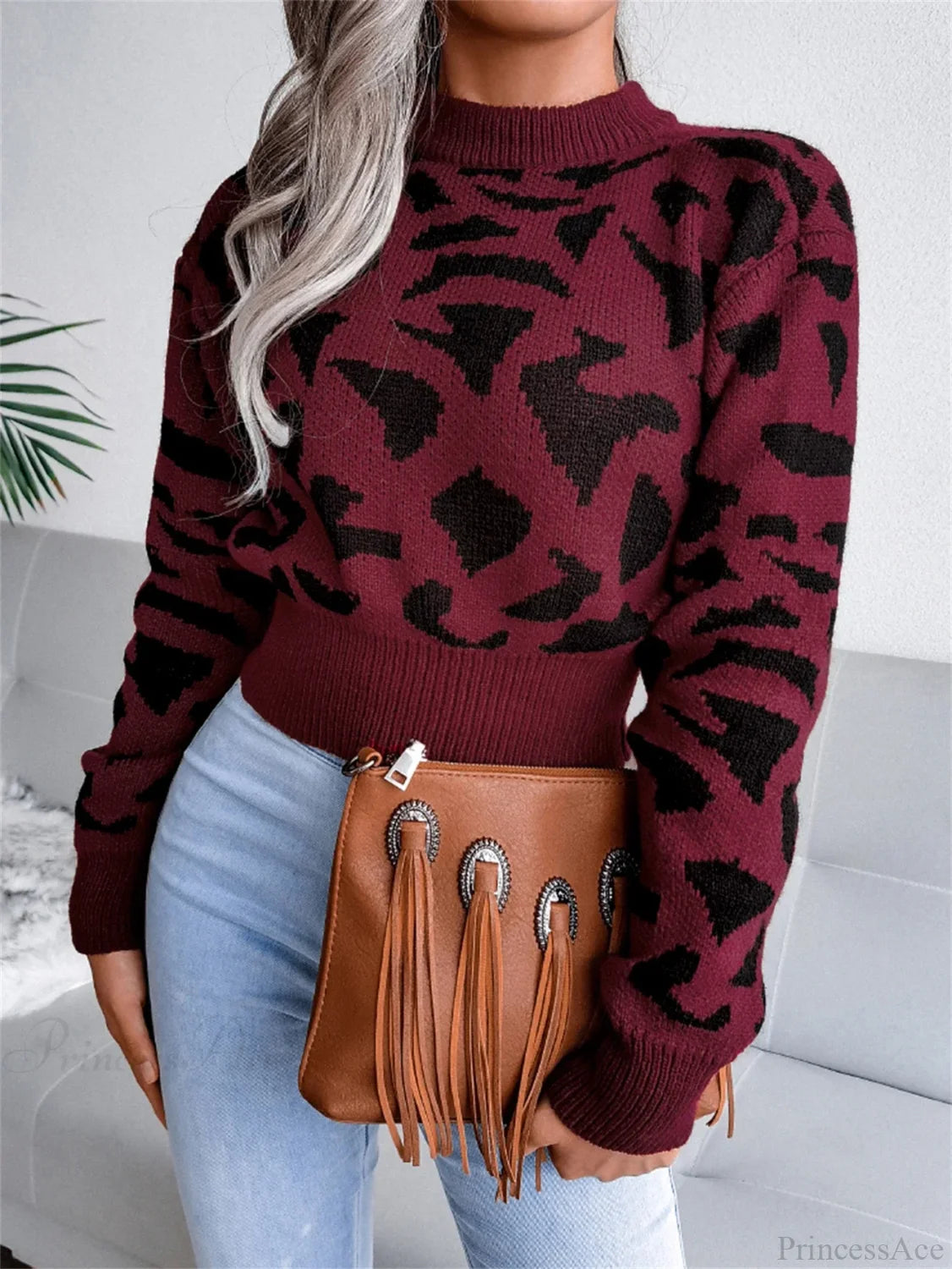 Leopard Pattern Waist Collection Round Neck Sweater