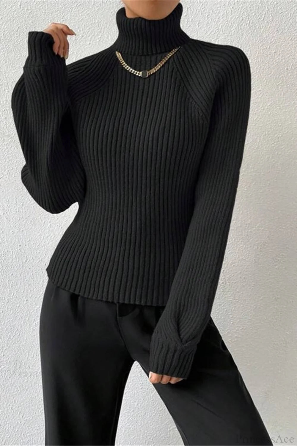 Loose Turtleneck Raglan Sleeve Sweater