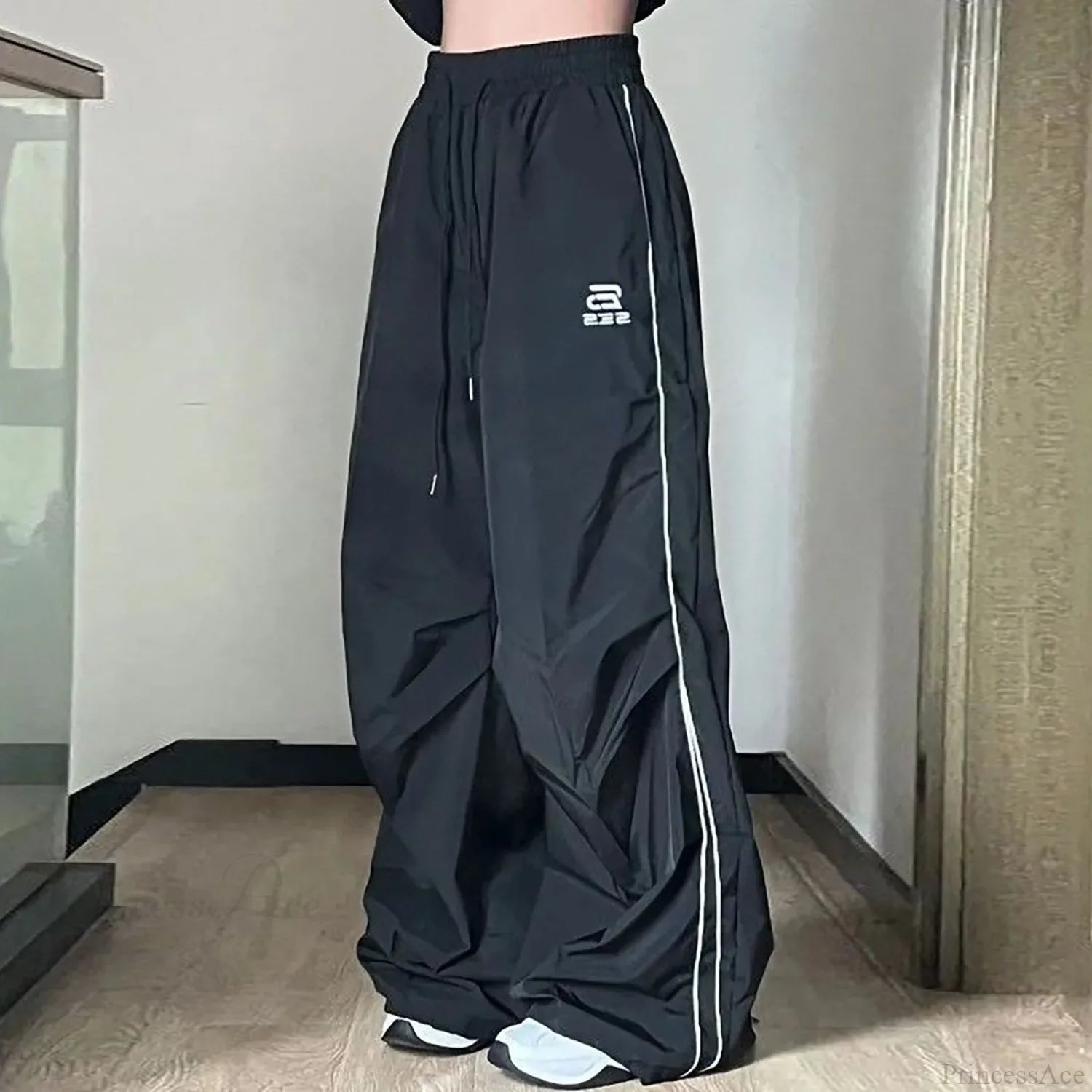 Loose Wide Leg Splicing Drawstring Jogging Pant pant-250223