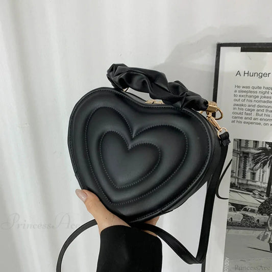 Luxury Quilted PU Leather Heart Crossbody Black / 22x19x8cm crossbody-250126