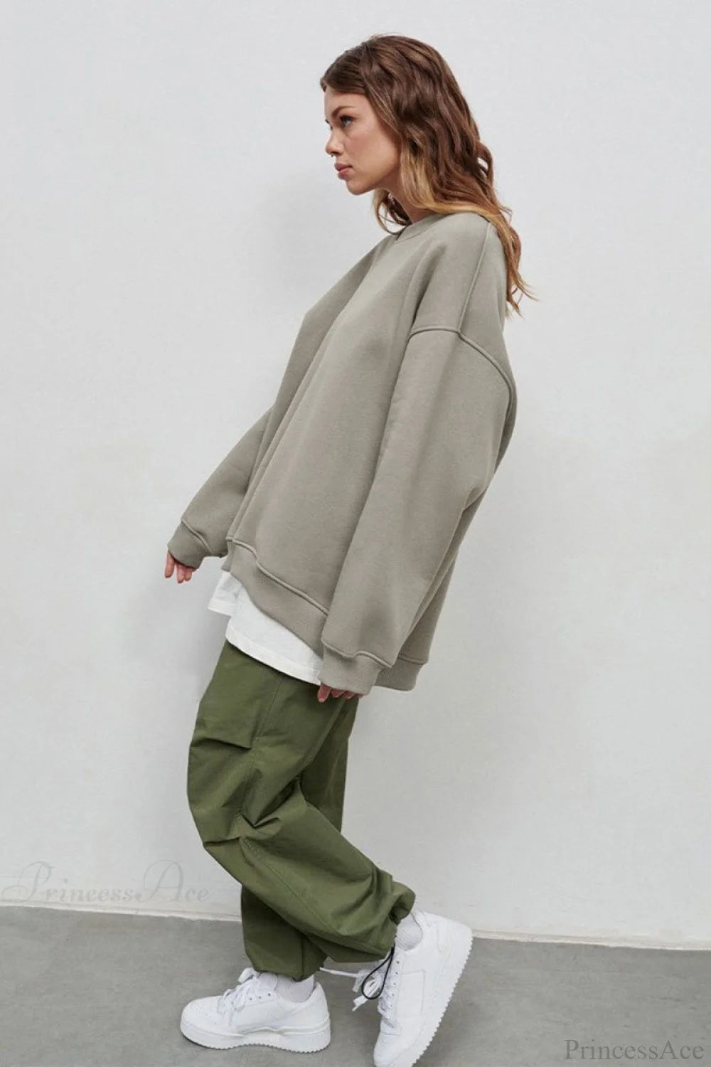 Minimalist Solid Crew Neck Oversize Sweatshirts