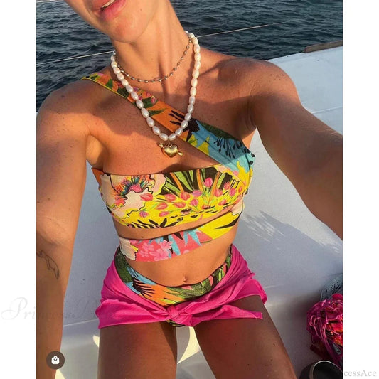 One Shoulder Hollow Print Bikini Set color / S