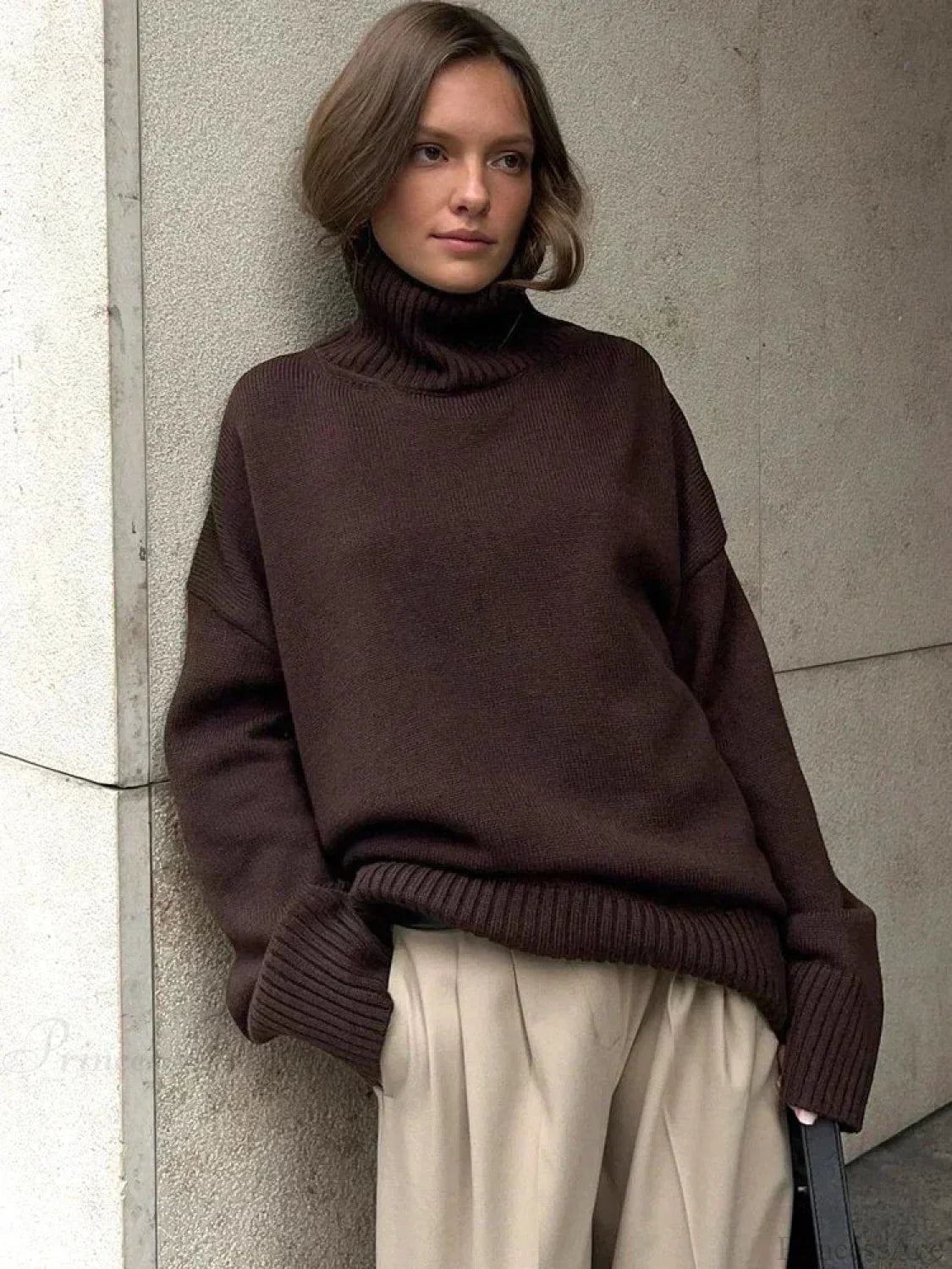 Oversize Vintage Turtleneck Winter Sweater Brown / S