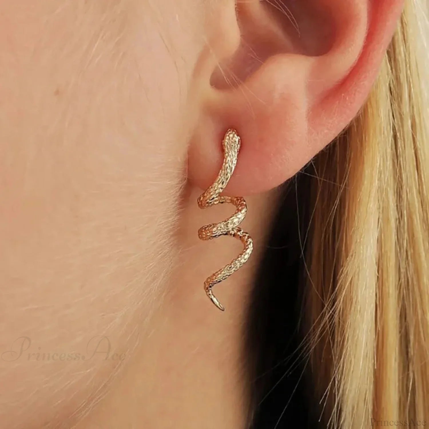 Overstated Serpent Unpredictable Dangling Earring color4