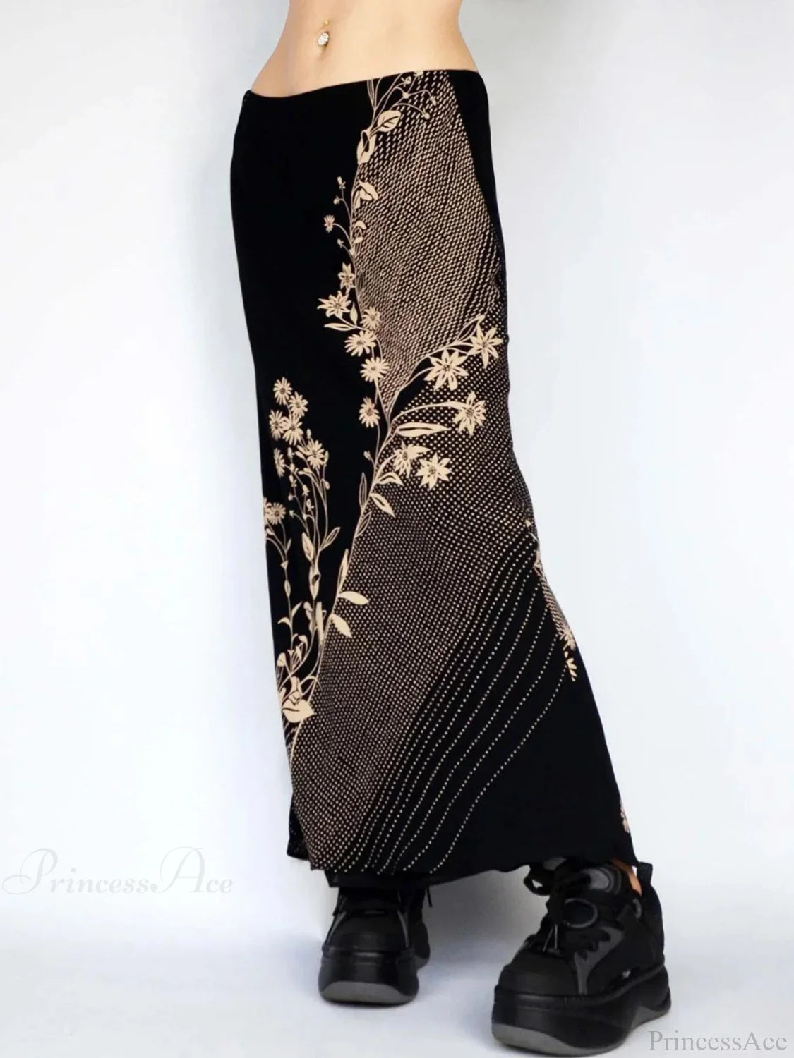 Patchwork Lace Skirt Black / S