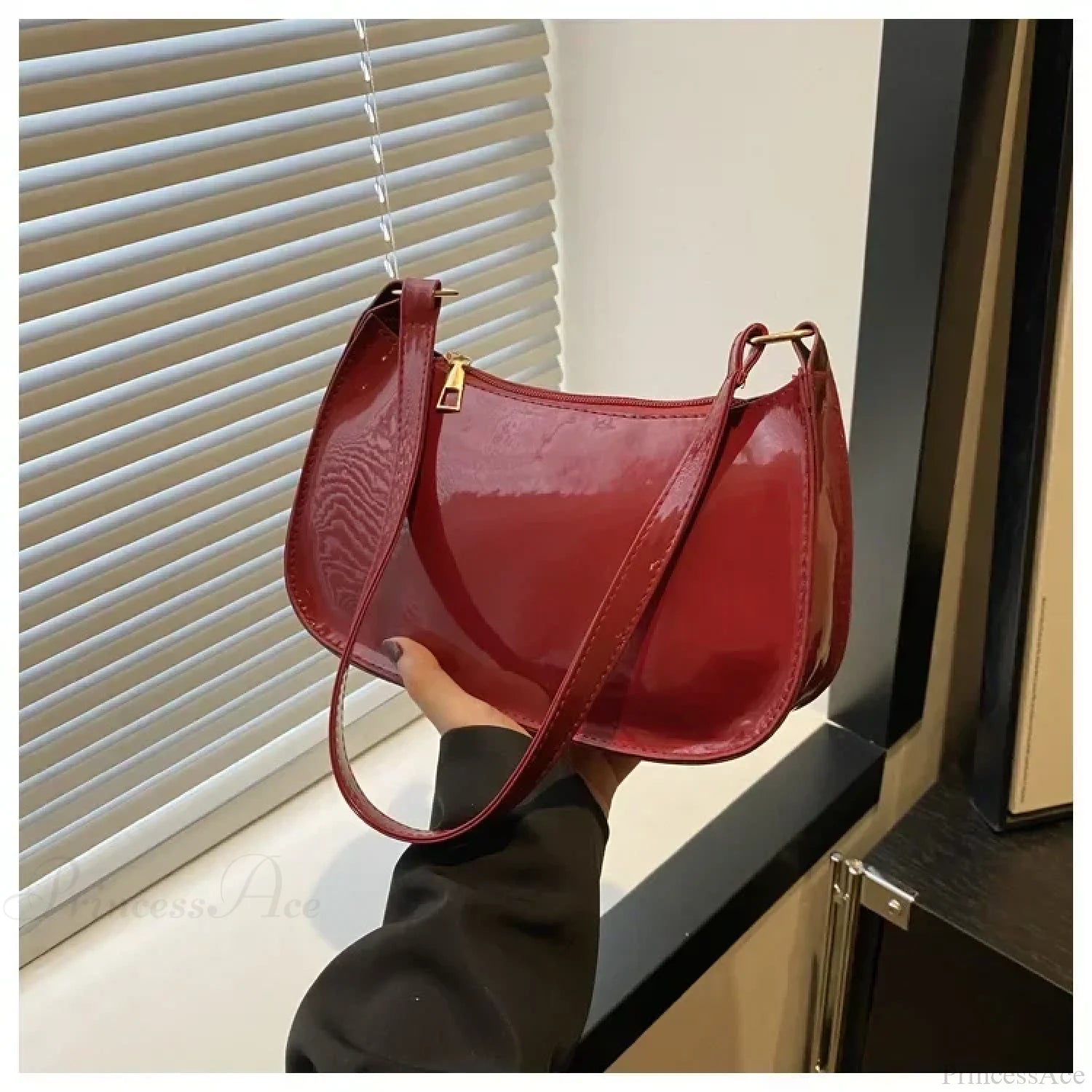 Patent Leather Designer Shoulder Handbag Red shoulder-250126