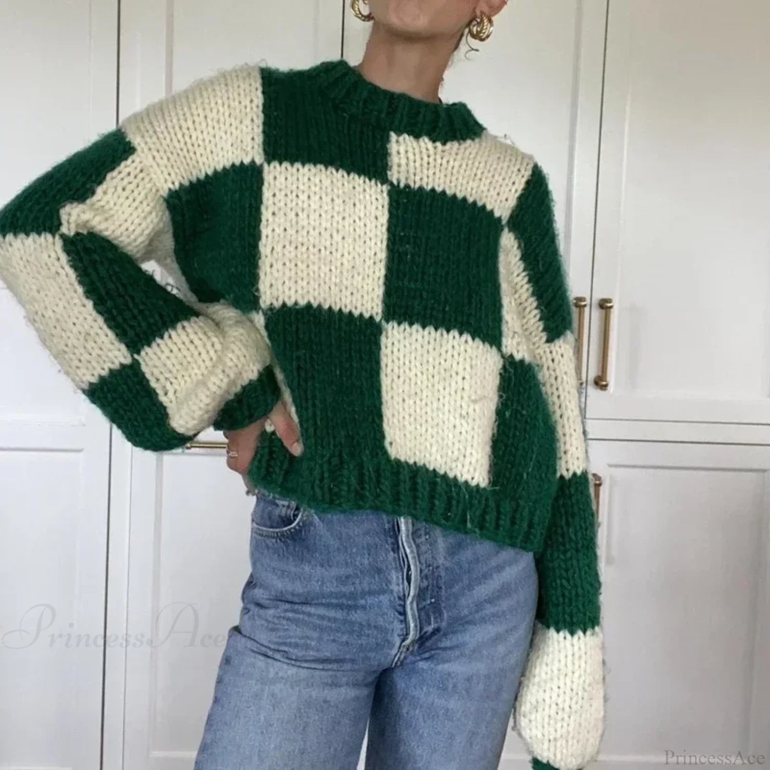 Plaid Print Cropped Comfy Sweater