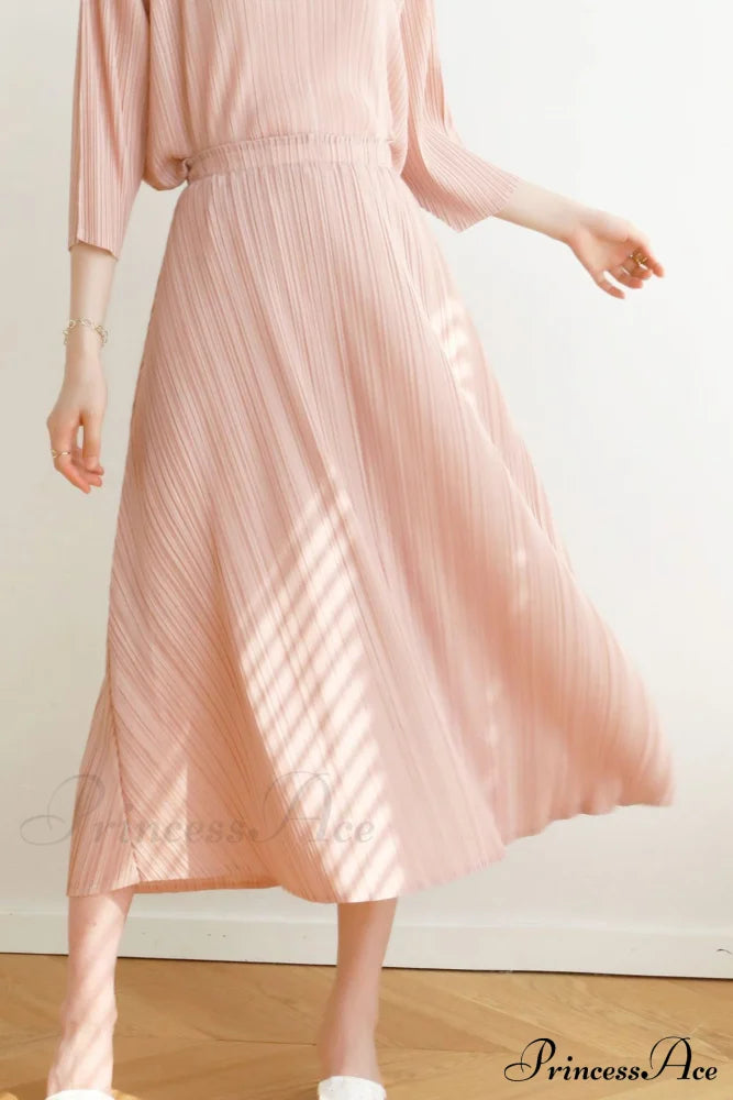 Pleated High Waist Skirt - Solid Color Pink / One Size Midi Dresses
