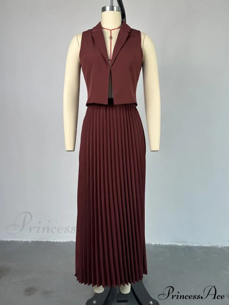 40952384913490|40952384979026|40952385011794|40952385077330