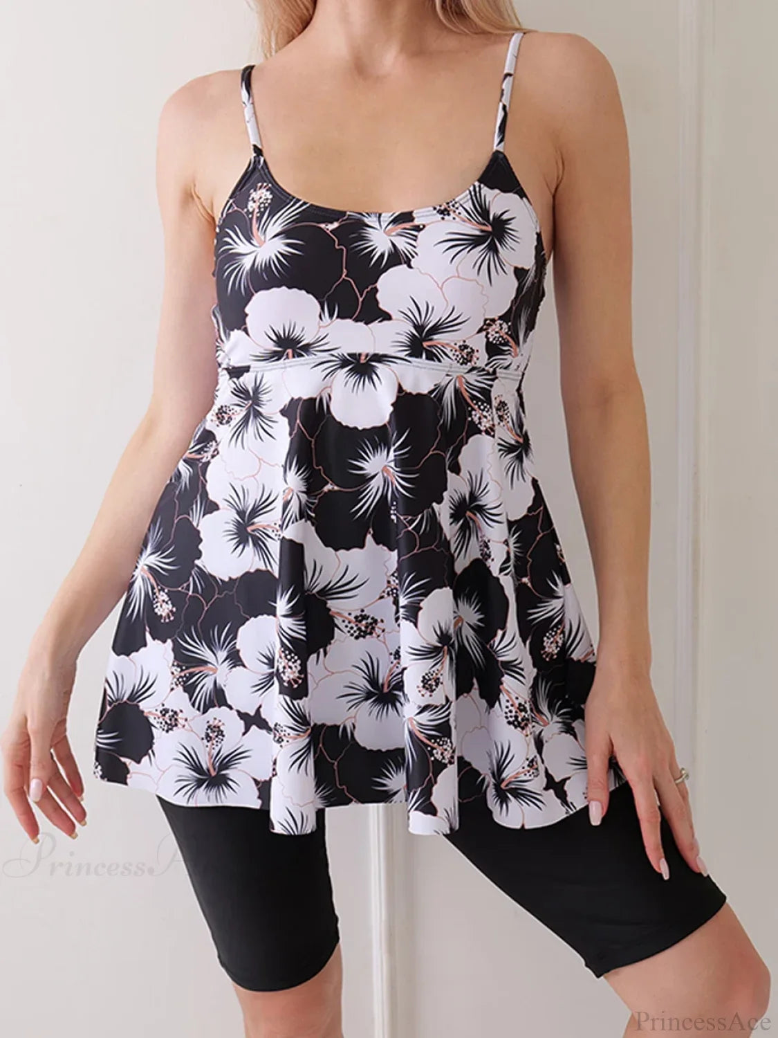 Printed Knee Shorts Tankini Two Piece Set White Floral Black / S