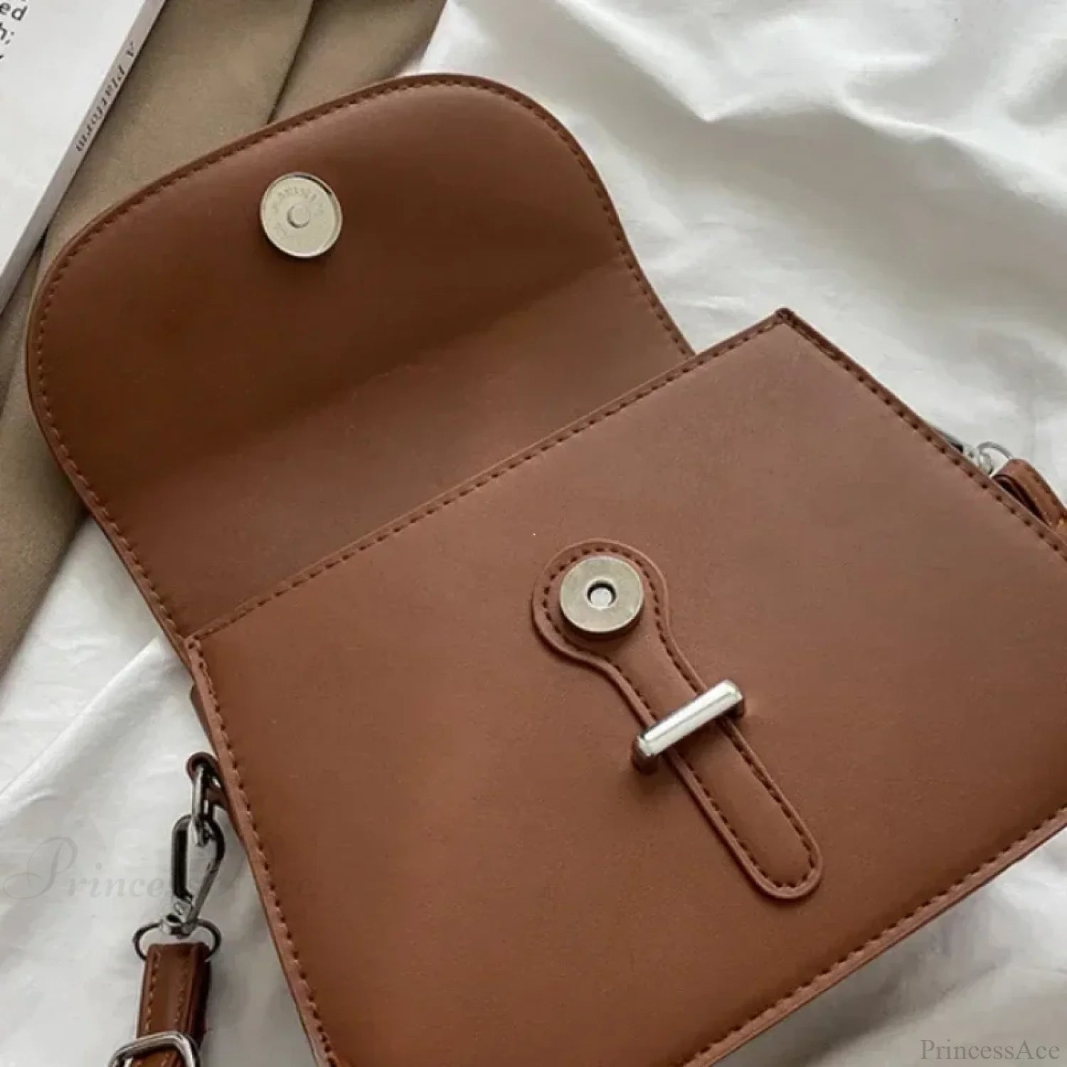 PU Leather Saddle Crossbody Shoulder Bag shoulder-250126