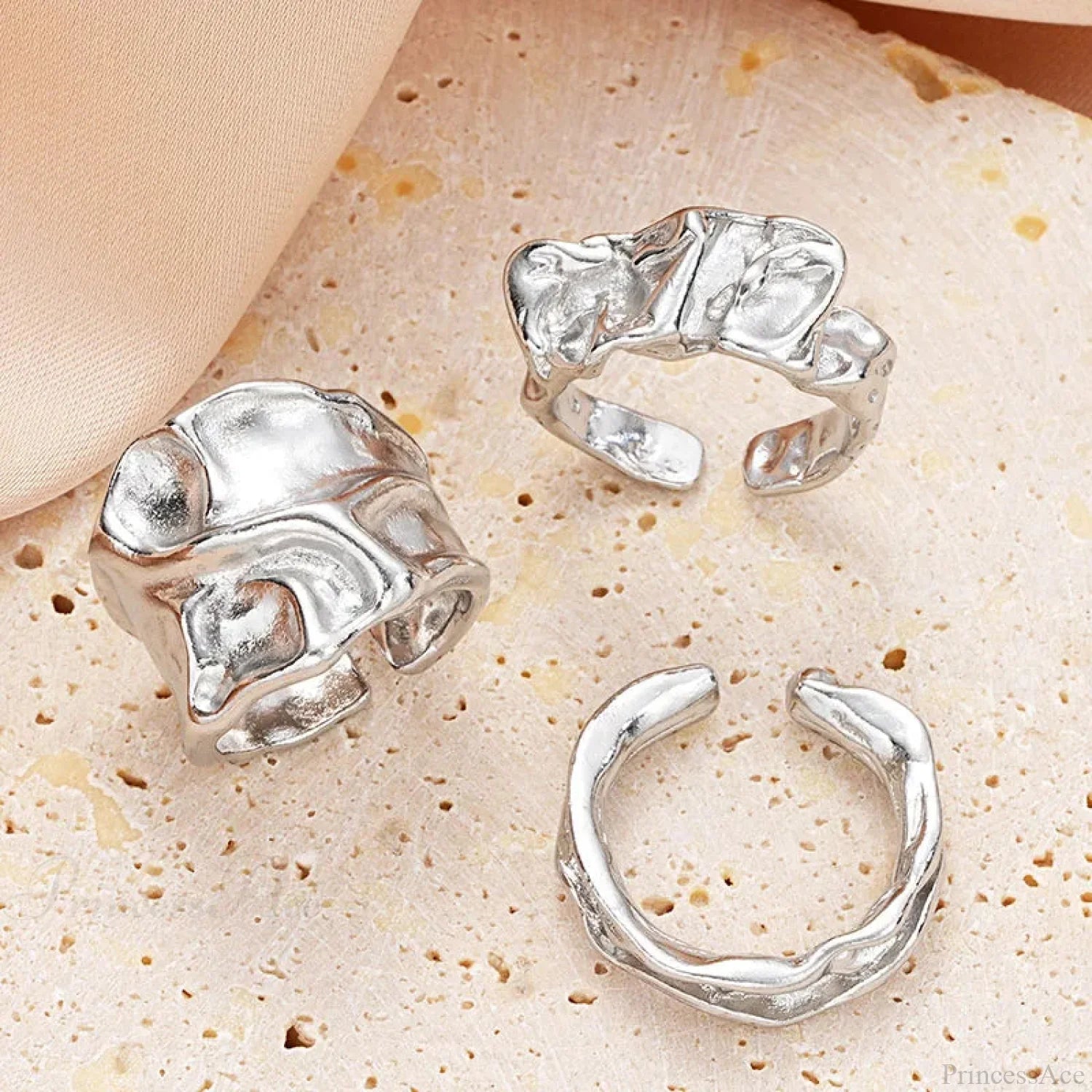 Rebel Bones Arachnid Dark Ring style 04