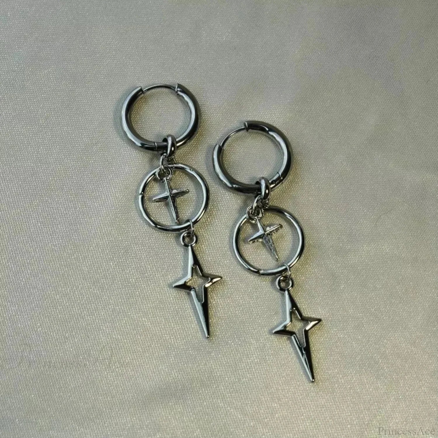 Rebel Celestial Cross Silver Empty Heart Earring color4 / CHINA