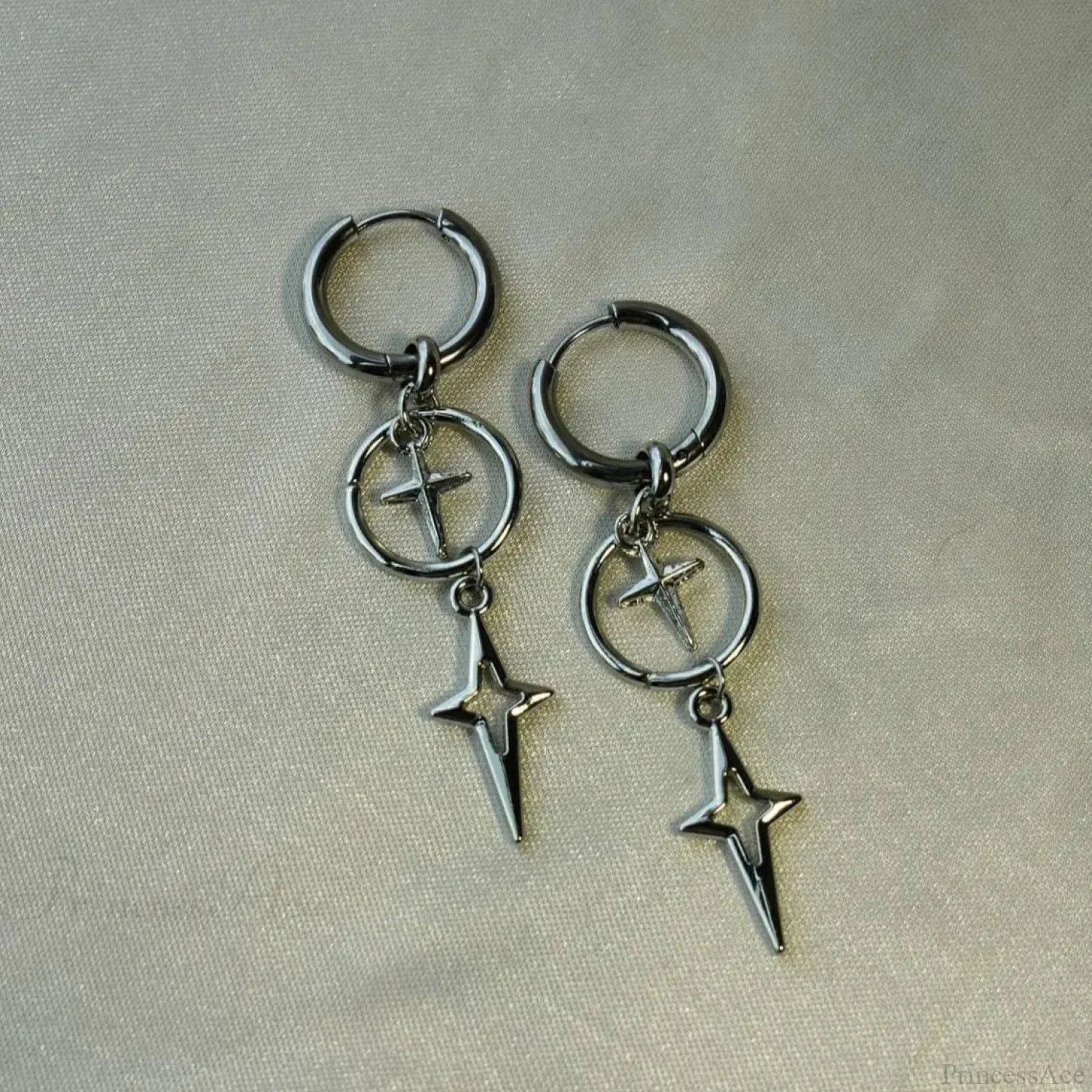 Rebel Celestial Cross Silver Empty Heart Earring color5 / CHINA