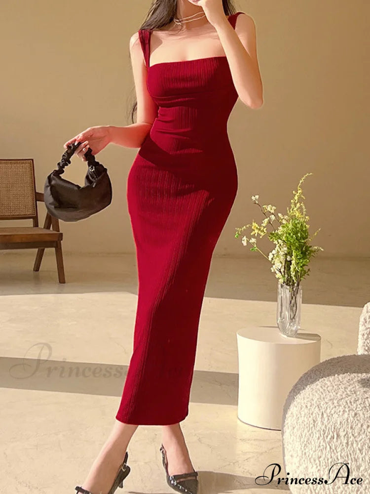 Red Long Bodycon Dress M / Long Red Bodycon Dress