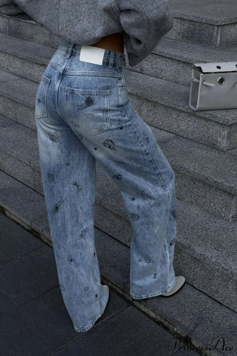 Retro High Waist Heart Graffiti Print Straight Jeans