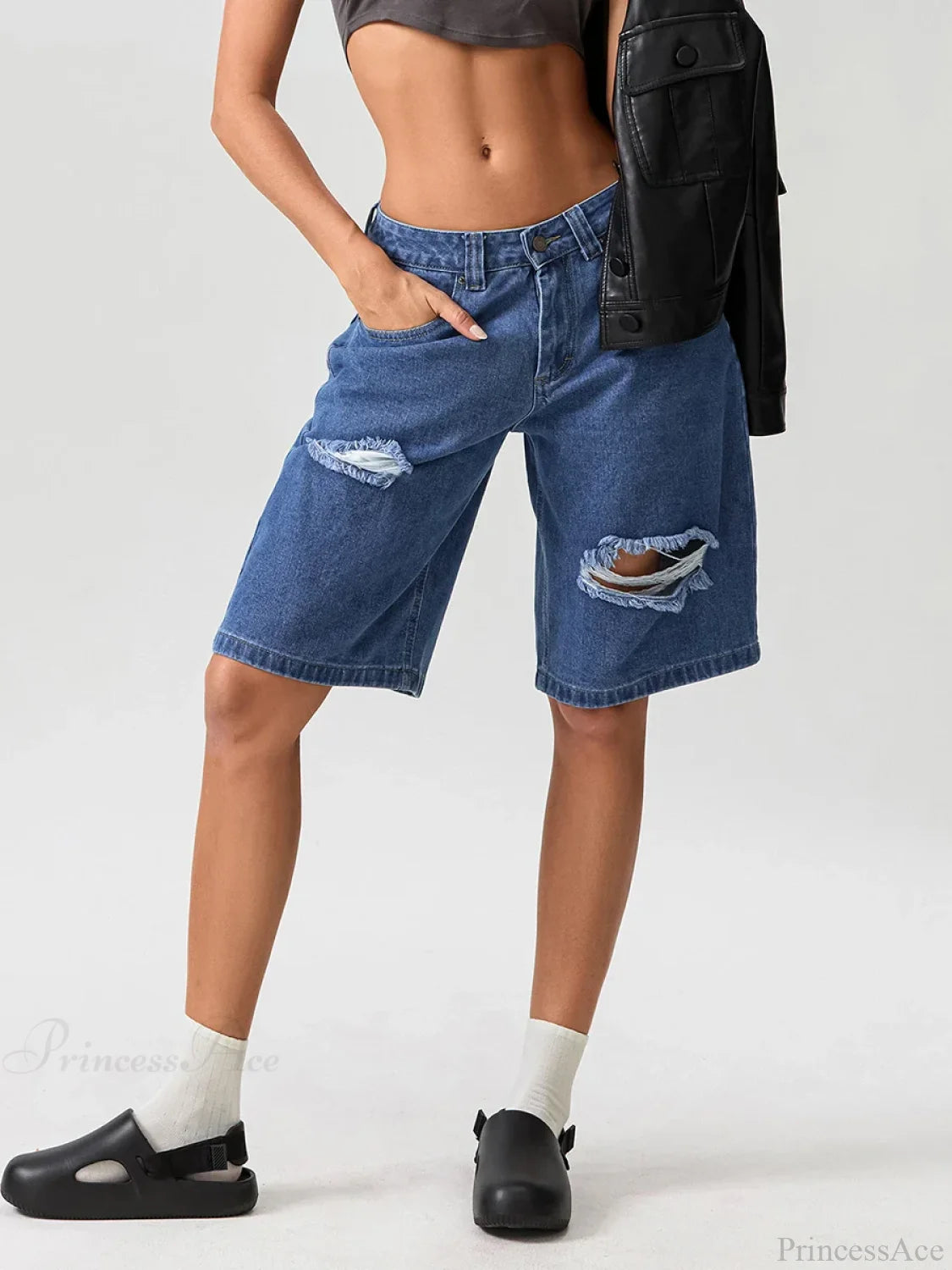 Ripped Button Knee-Length Denim Short short-250223