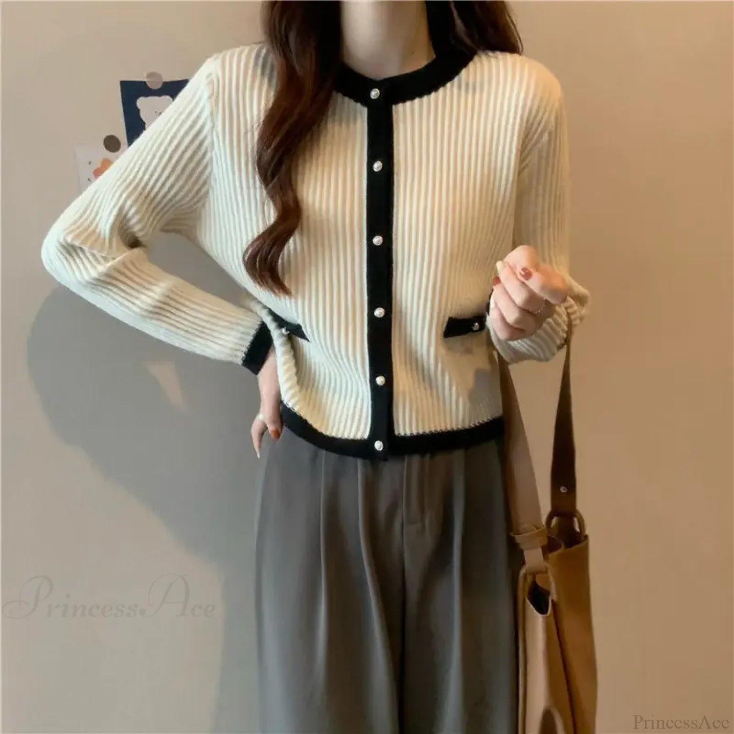 Round Neck Button Fashion Cardigan APRICOT / S