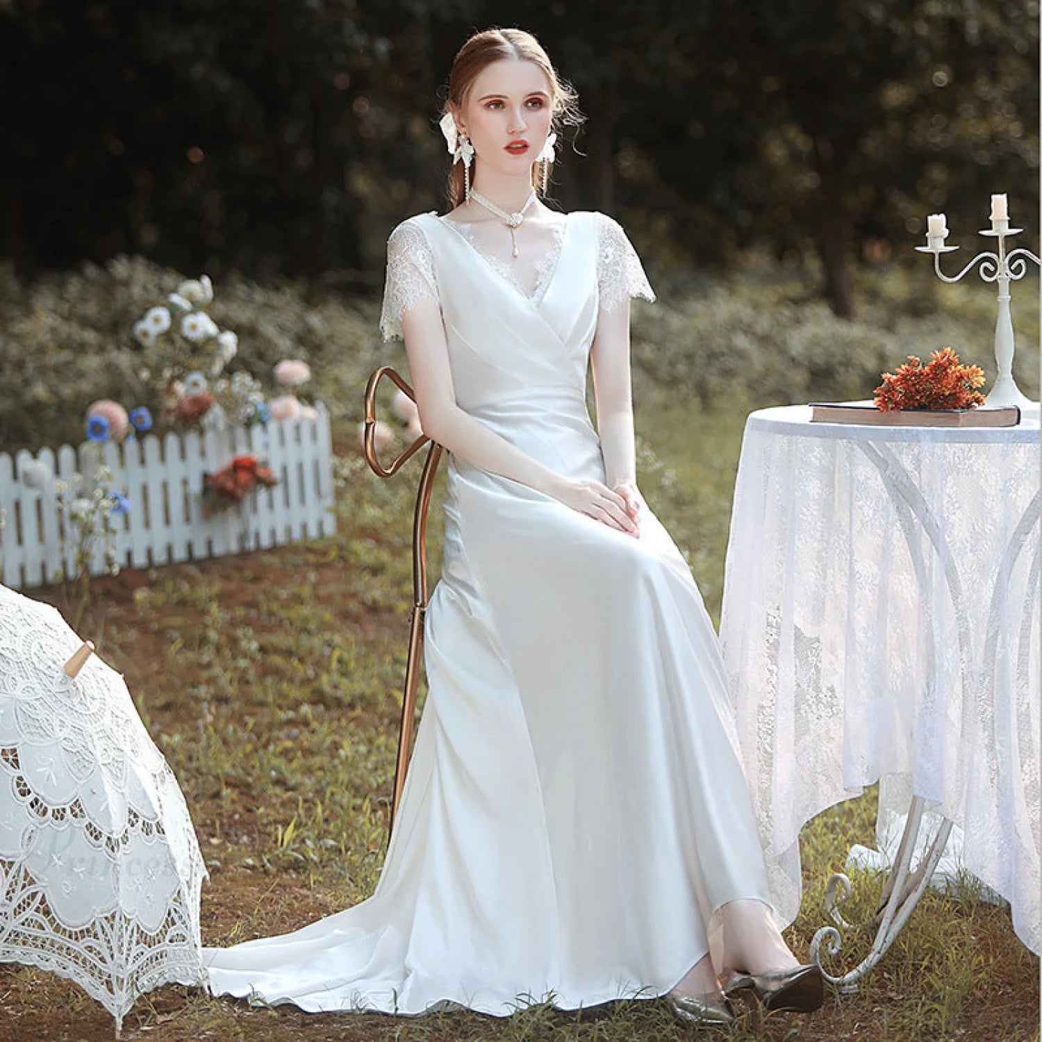 Satin V-Neck Lace Wedding Dress weddingdress-250223