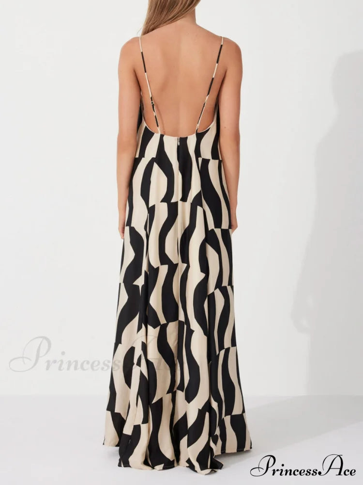 Scooped Back Relaxed Charming Fit Style Maxi Dress Dresses