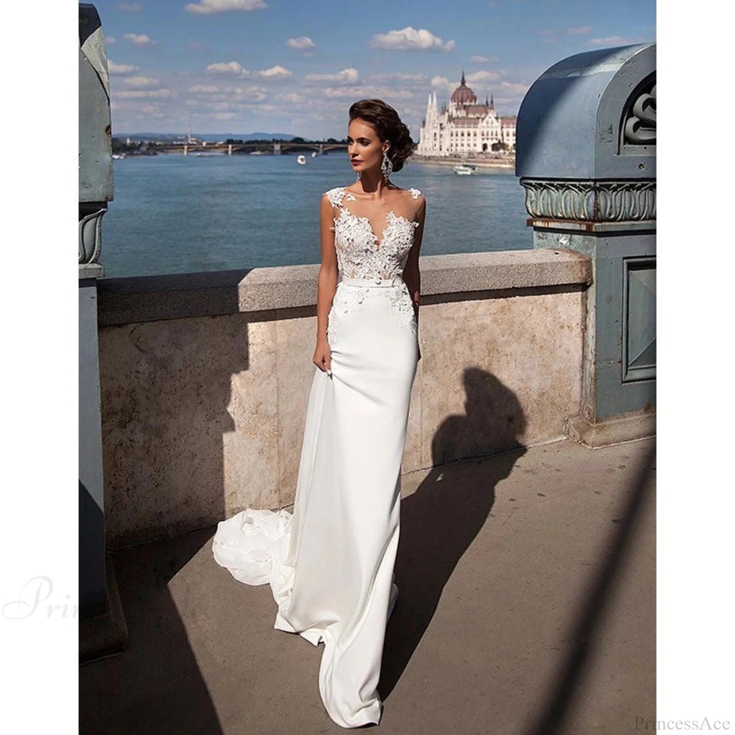 Sheer Tulle Long Train Wedding Dress weddingdress-250223