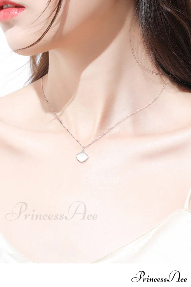 Shell Pendant Necklace Jewelry