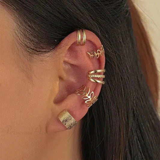 Shiny Foliage Clamp Basic Non-Puncturing Earring