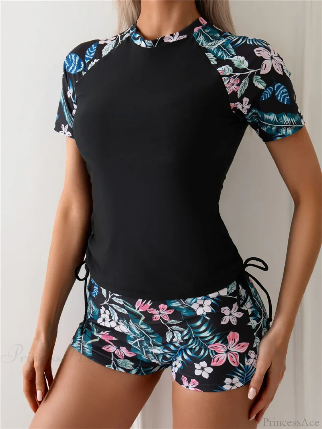 Short Sleeve Surf Suit Two Piece Set Black1 / S