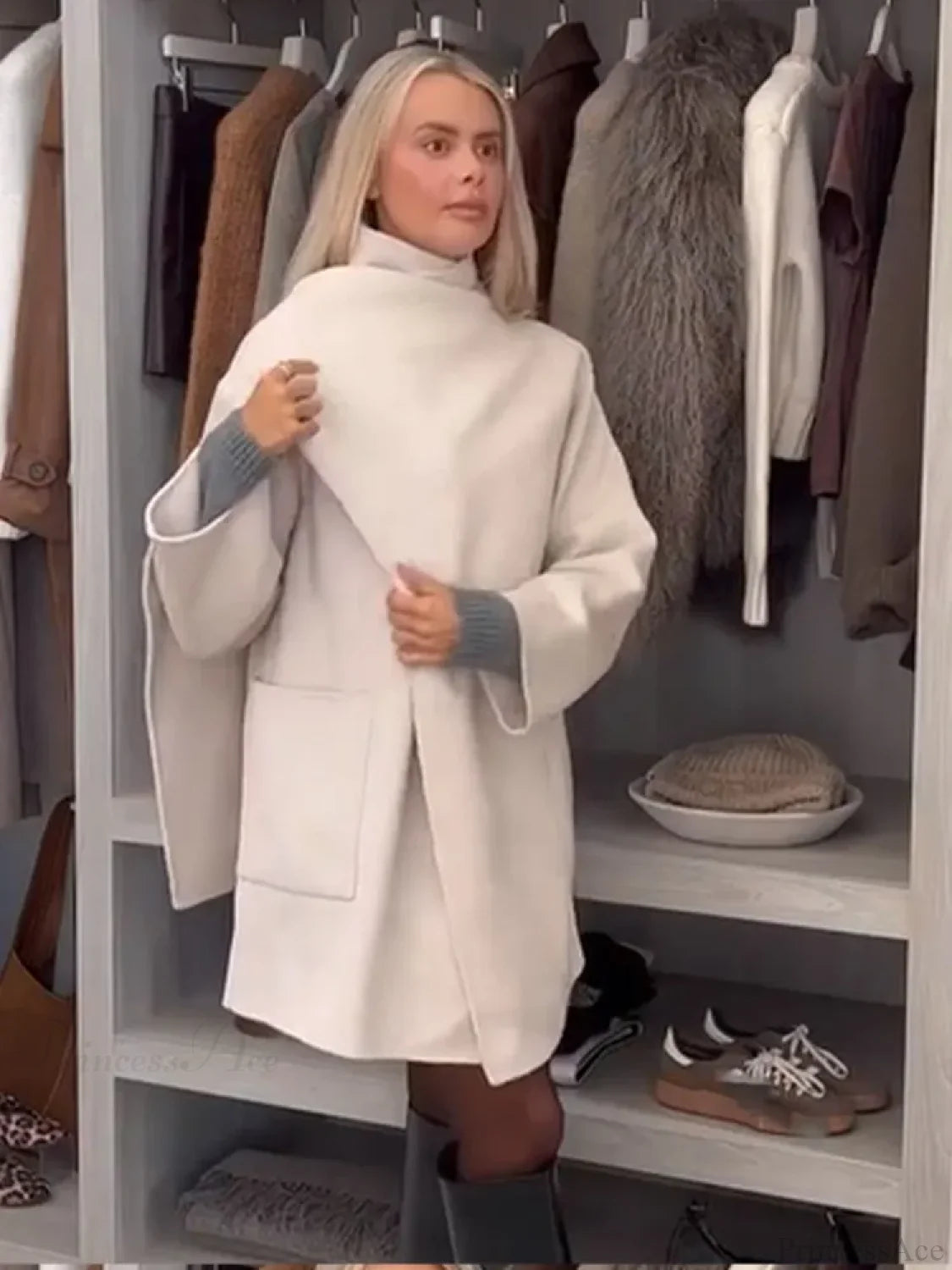 Single Buckle Woolen Irregular Coat