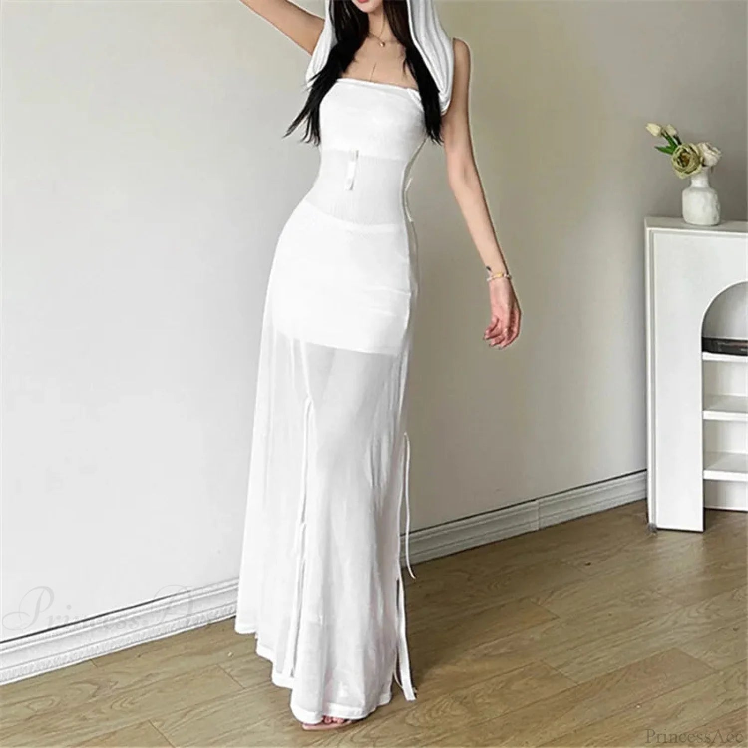 Sleeveless Cloaked Ribbon Net Full-Length Gown White / S