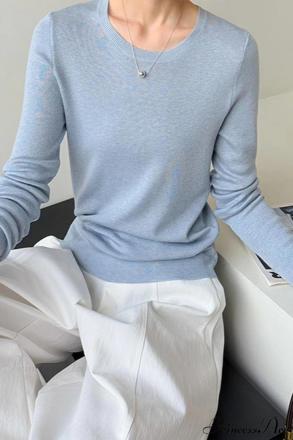 Slim-Fit Crew Neck Layering Knit Top Blue / One Size
