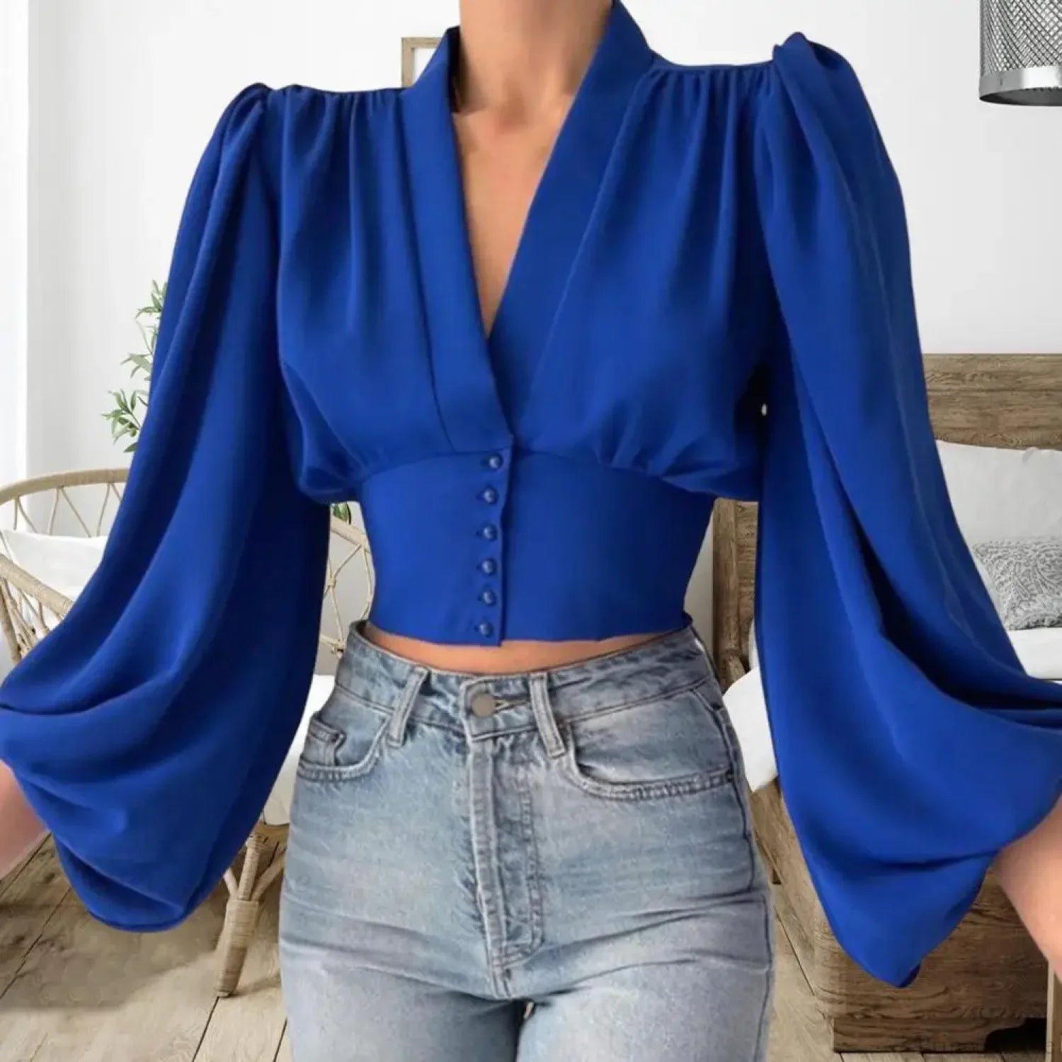 Slim Fit V Neck Cropped Lantern Blouse Blue / M blouse-250126