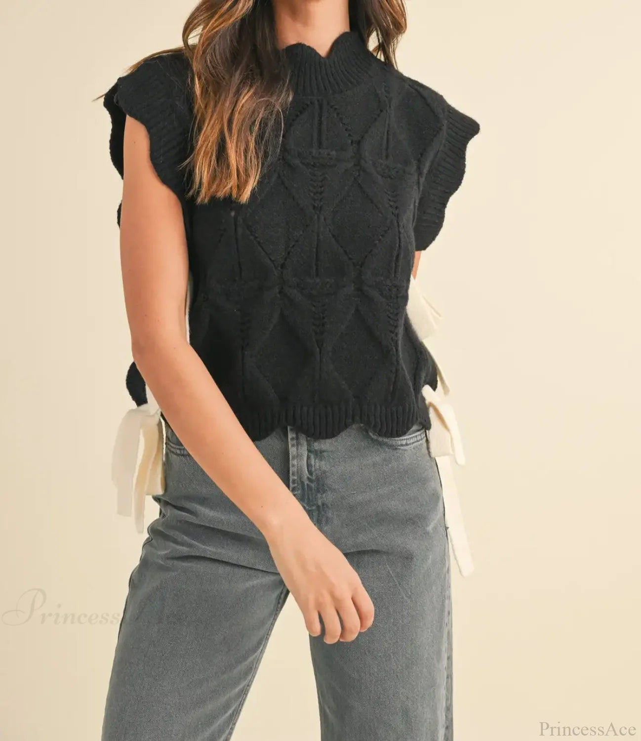 Solid Color Scalloped Trim Warm Sweater Black / S