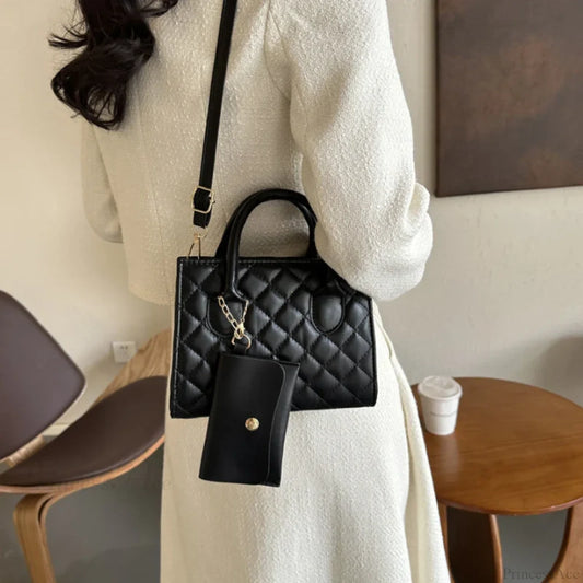 Solid Diamond Grid PU Leather Crossbody crossbody-250126