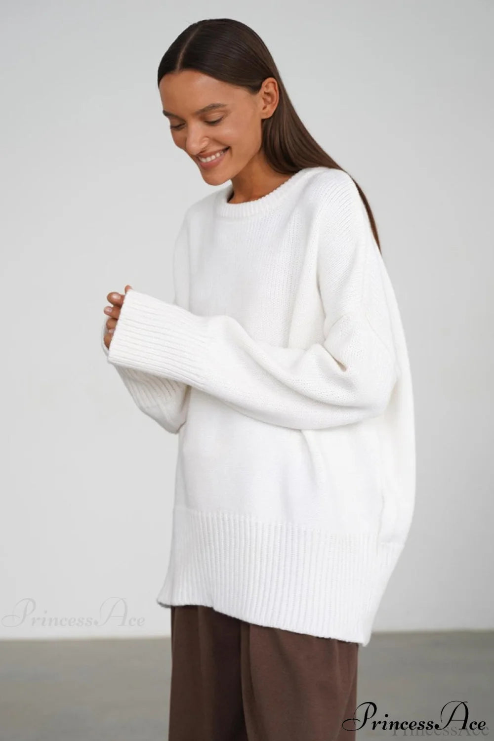 Solid Knit Crew Neck Sweater White / S