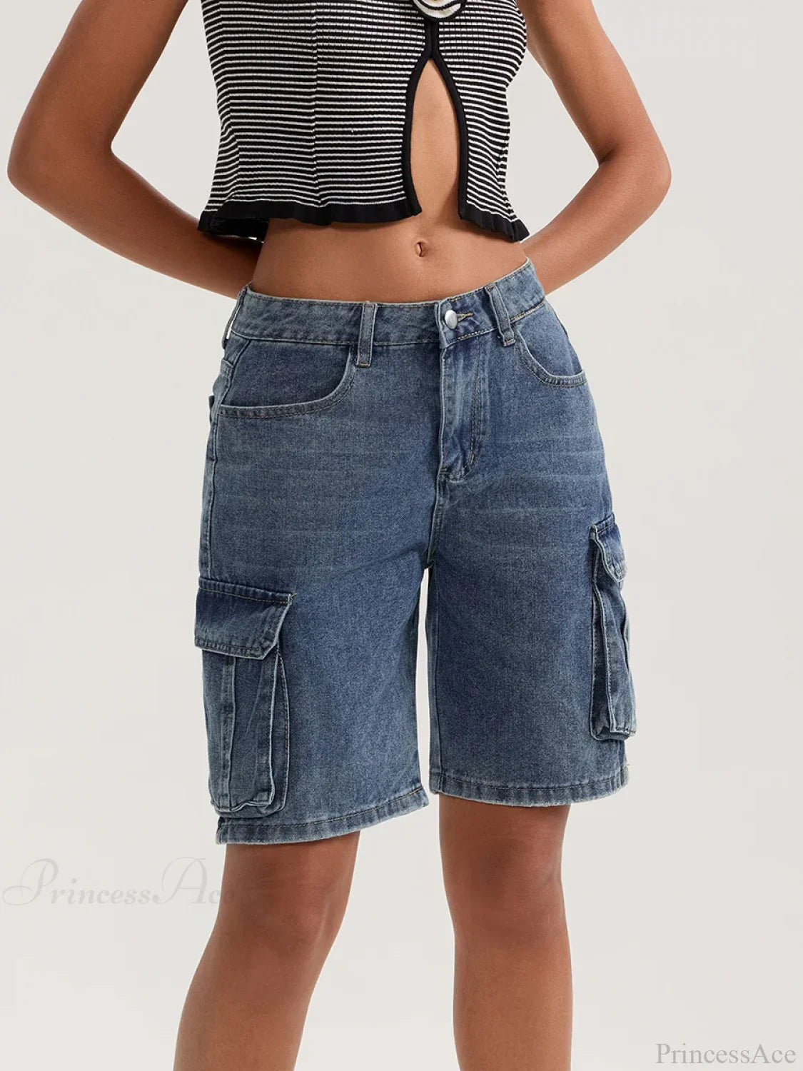 Solid Mid Rise Button Denim Short short-250223