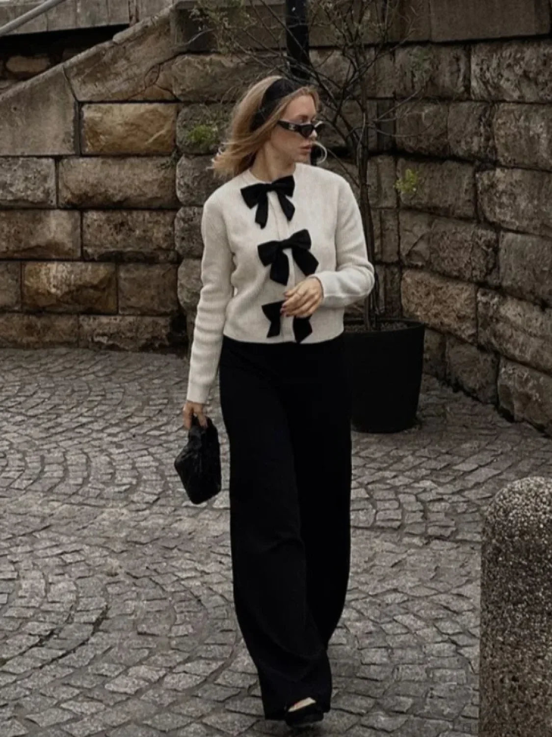 Solid O-Neck Button Cardigan Cardigan-241208