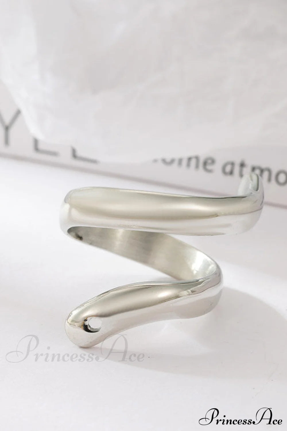 Stainless Steel Exaggerated Serpentine Cast Ring White / 6