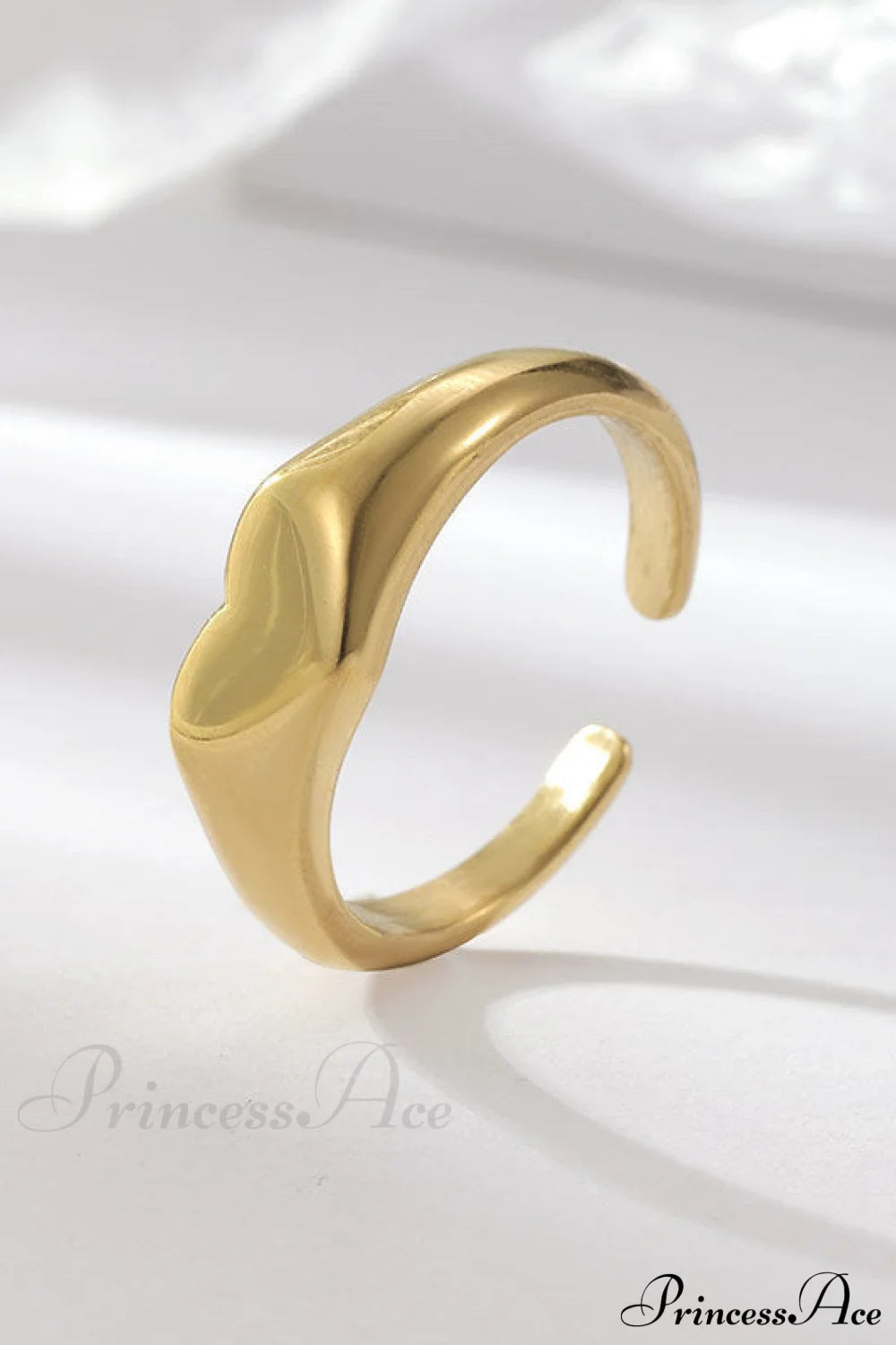 Stainless Steel Glossy Heart Rings Gold / 6