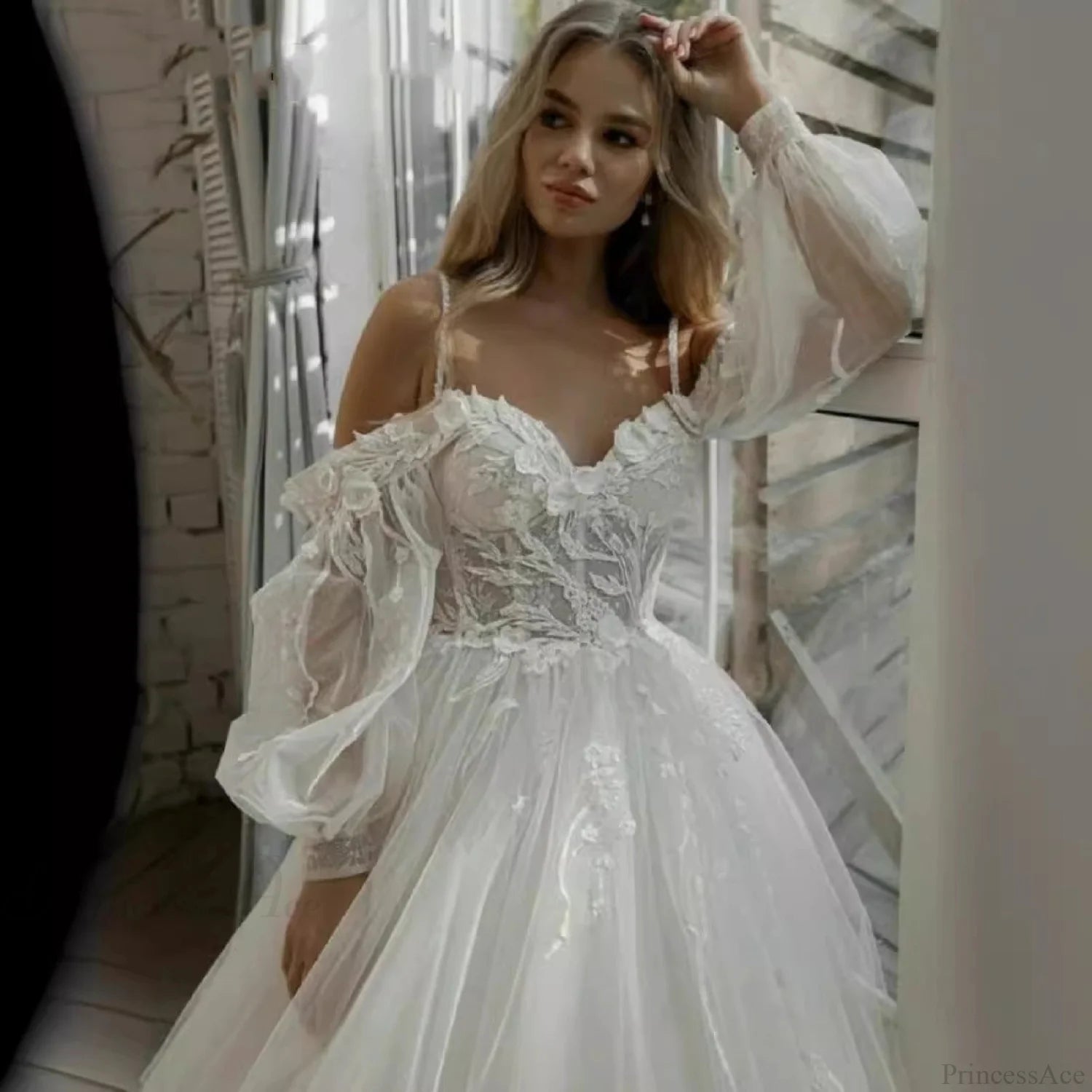 Strapless Lace Long Train Wedding Dress lvory white / 2 weddingdress-250223