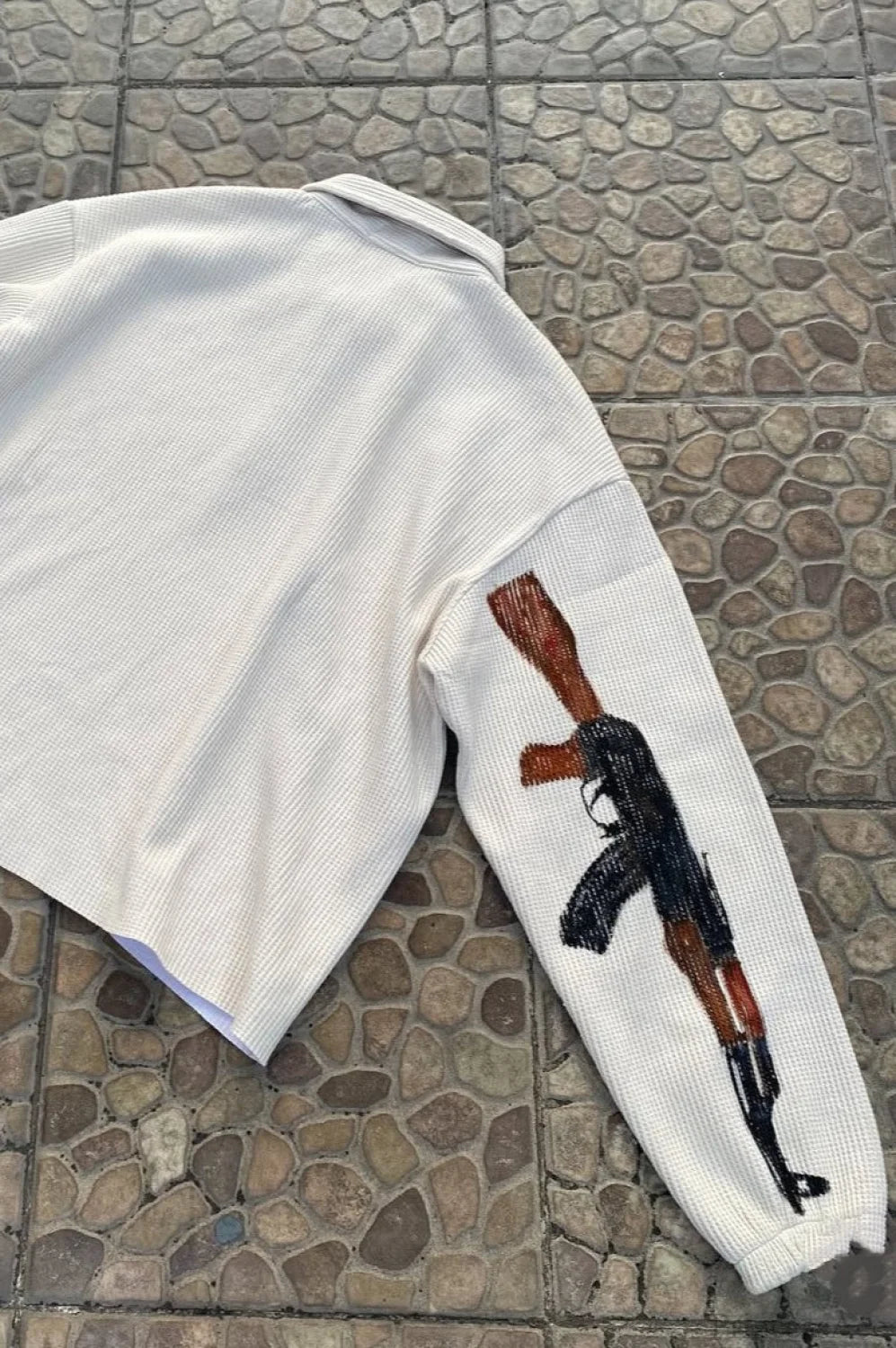 Street-Inspired Oversized Gun Graphic Letter Sweatshirt