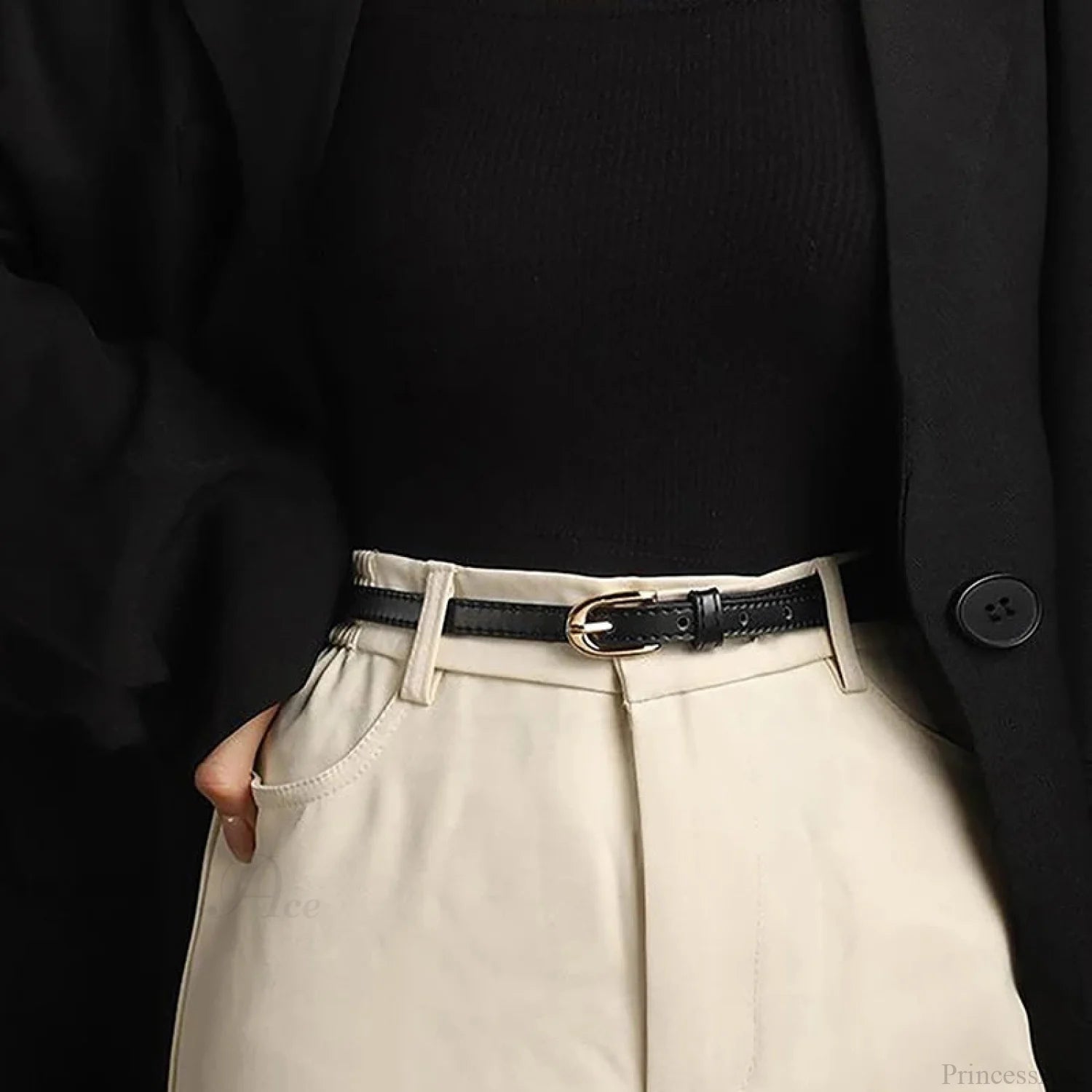 Synonyms: Gothic - medieval Leather - hide Pin - peg Buckle - clasp PU medieval hide peg clasp Belt