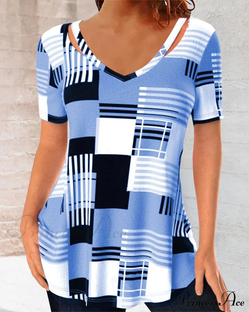 T-Shirt Check With V-Neck Print T-Shirts