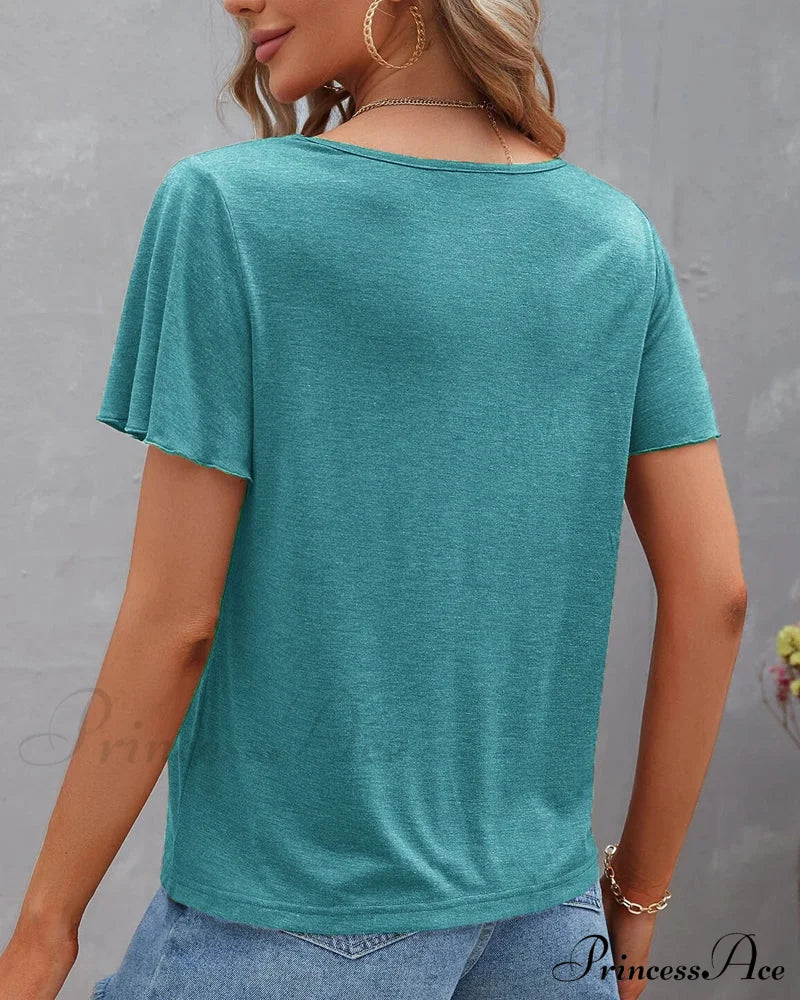 T-Shirt In Solid Cut Out Color T-Shirts