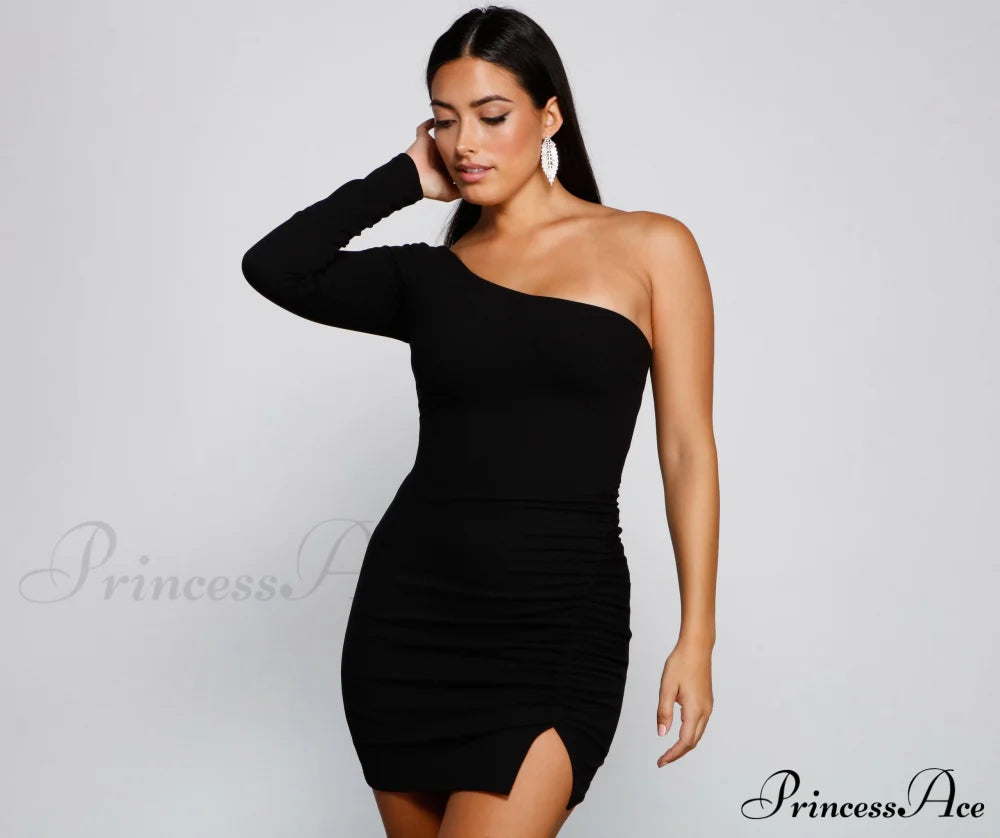 Totally Chic One-Shoulder Mini Dress - Lady Occasions