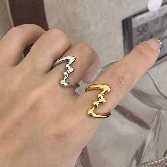 Unpredictable Copper Undulation Medieval Ring