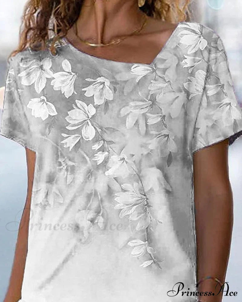 V-Neck Design Flowered T-Shirt T-Shirts