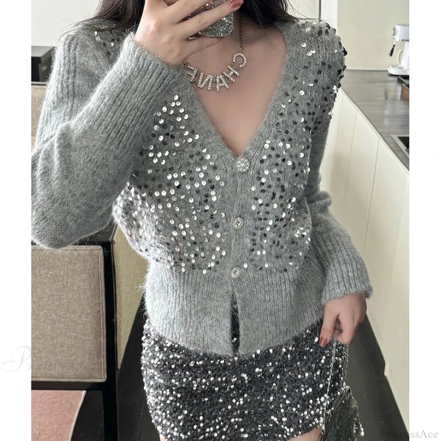 V-neck Gray Sequin Knit Short Cardigan GRAY / One Size