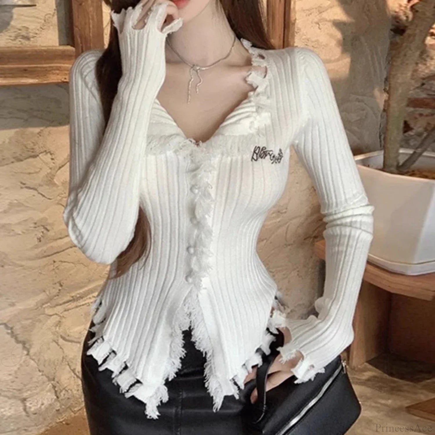 V-Neck Knit Sweater Pattern Tassel Irregular Hem Knit Top knittop-250126