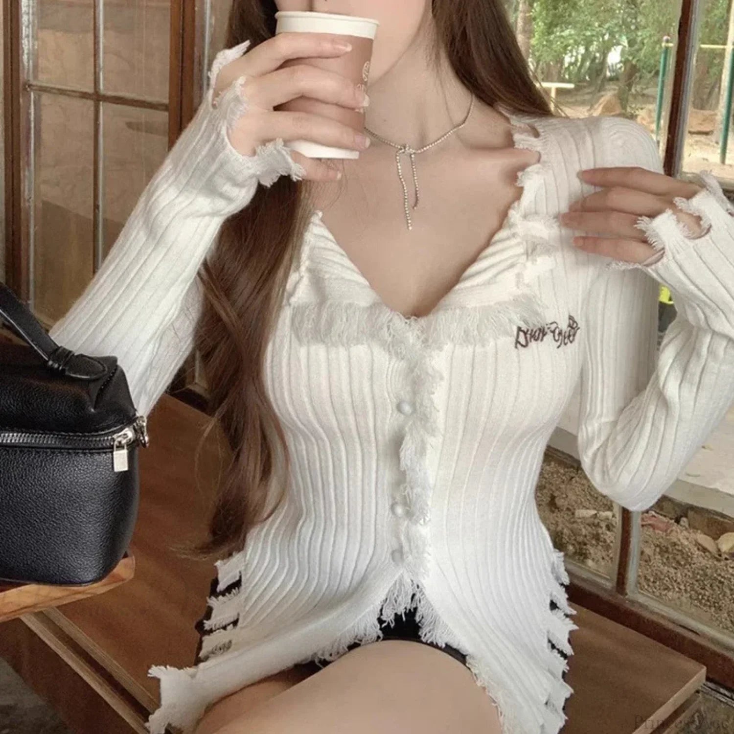 V-Neck Knit Sweater Pattern Tassel Irregular Hem Knit Top knittop-250126